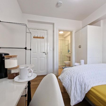 Nice Living Serviced Accommodations 4 コヴェントリー エクステリア 写真
